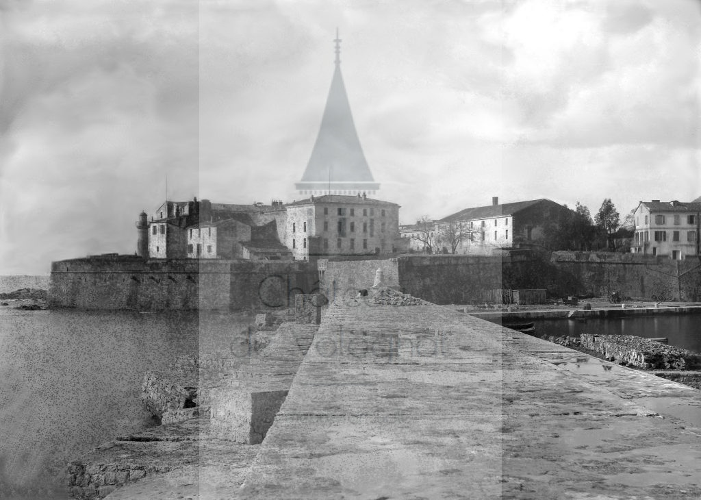 New - Château de Volognat - Photos - Hubert Vaffier - Ajaccio - Le fort vu de la jetée - 1888-01-22 - 1312