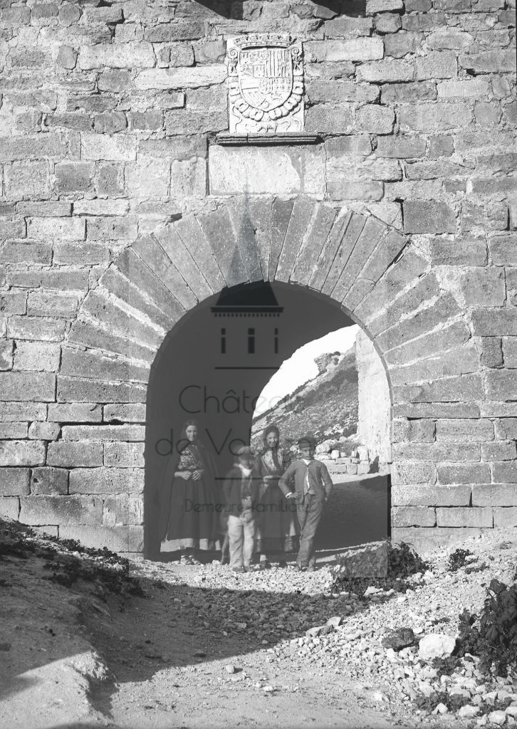 Château de Volognat - Photos - Hubert Vaffier - Carthagene - Ancienne porte romaine - 31/03/1889 - 1549