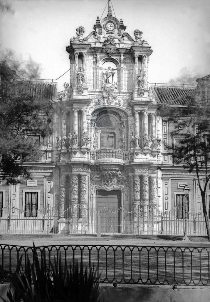 New - Château de Volognat - Photos - Hubert Vaffier - Seville - Porte du palais du duc de Montpenssier - 1889-04-26 - 1660