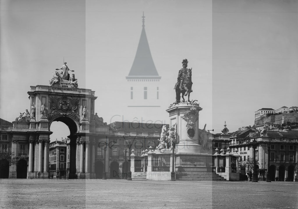 New - Château de Volognat - Photos - Hubert Vaffier - Lisbonne - Place du commerce - 1889-05-02 - 1672