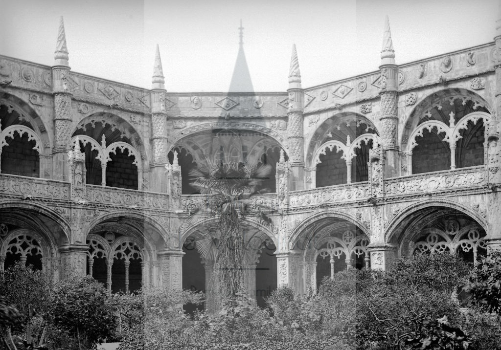 New - Château de Volognat - Photos - Hubert Vaffier - Lisbonne - Cloitre de Belem les deux étages - 1889-05-06 - 1689