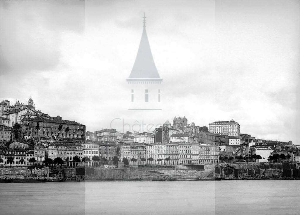 New - Château de Volognat - Photos - Hubert Vaffier - Porto - Vue prise de Villanova, l'évêché - 1889-05-11 - 1700