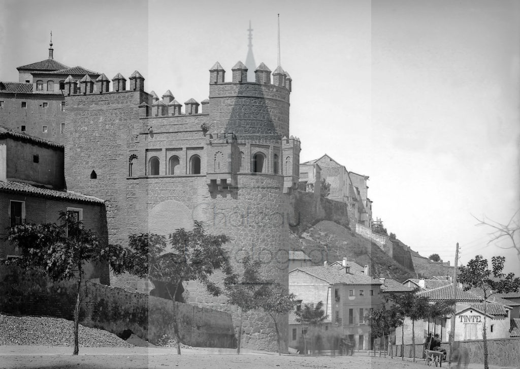 New - Château de Volognat - Photos - Hubert Vaffier - Tolède - Puerta del sol - 1889-05-21 - 1722