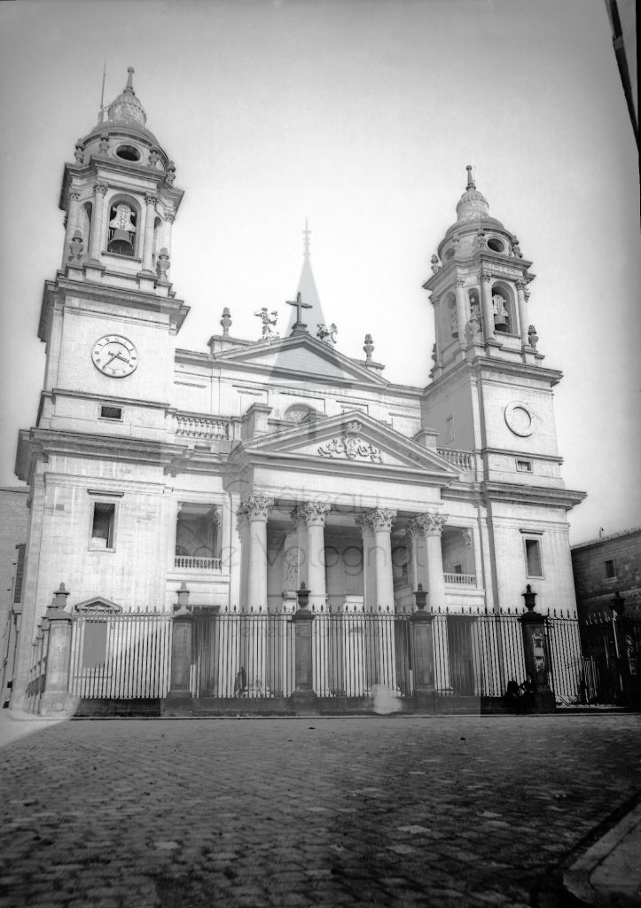 New - Château de Volognat - Photos - Hubert Vaffier - Pampelune - La cathédrale - 1890-03-27 - 1762