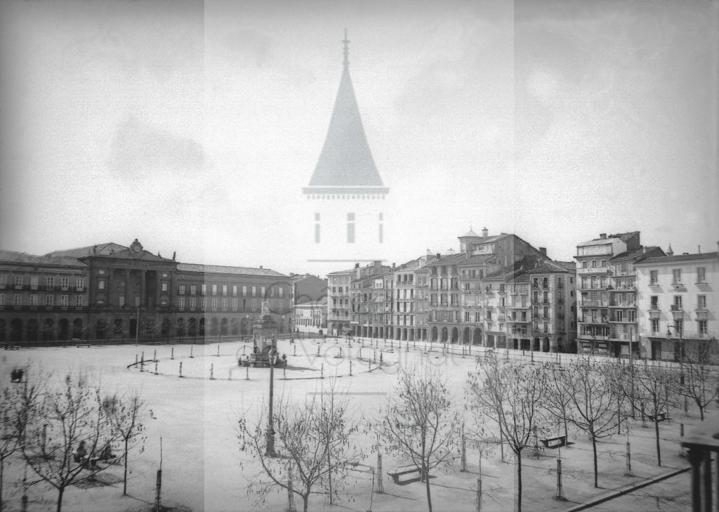 New - Château de Volognat - Photos - Hubert Vaffier - Pampelune - Place de la constitution - 1890-03-28 - 1768