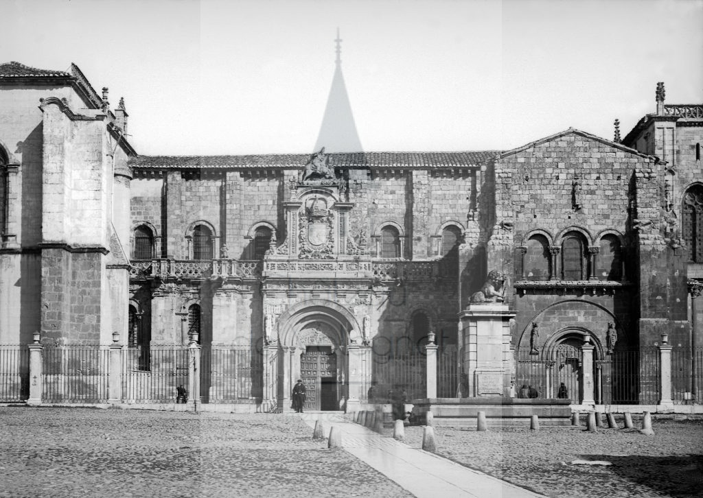 New - Château de Volognat - Photos - Hubert Vaffier - Leon - San Isidore vue générale - 1890-04-09 - 1803