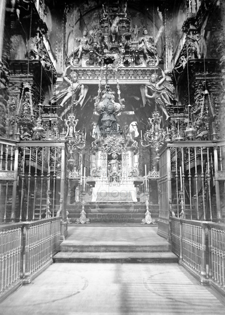 New - Château de Volognat - Photos - Hubert Vaffier - Santiago - Cathédrale capello major - 1890-04-16 - 1839