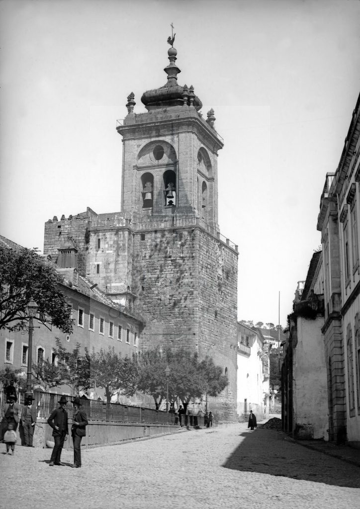 New - Château de Volognat - Photos - Hubert Vaffier - Coimbra - tour de Santa Cruz - 1890-04-23 - 1875