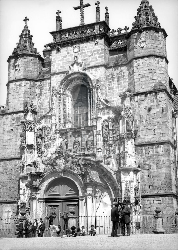 New - Château de Volognat - Photos - Hubert Vaffier - Coimbra - Façade de Ste Cruz - 1890-04-23 - 1876