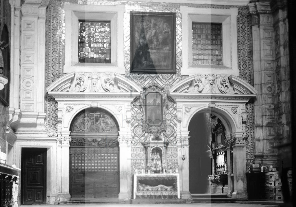 New - Château de Volognat - Photos - Hubert Vaffier - Coimbra - Sacristie de Sta Cruz - 1890-04-24 - 1880