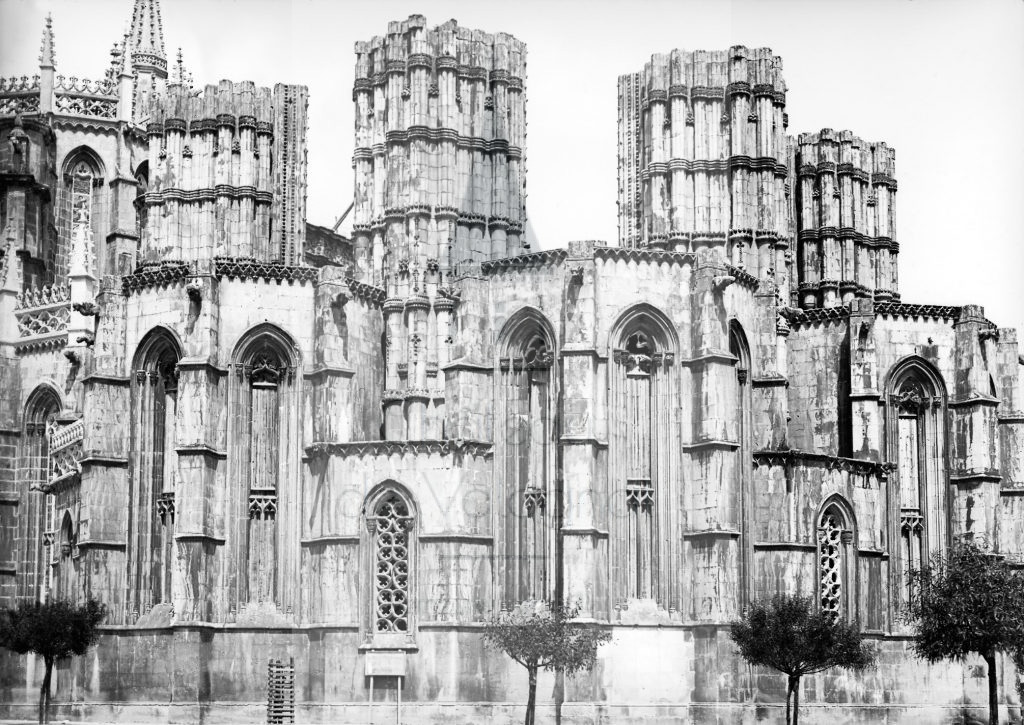 Château de Volognat - Photos - Hubert Vaffier - Bathala - Abside non achevée de la cathédrale - 26/04/1890 - 1889