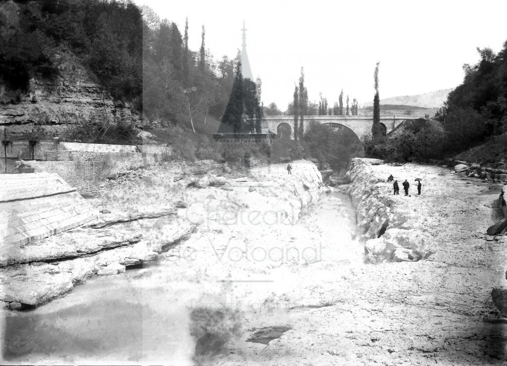 New - Château de Volognat - Photos - Hubert Vaffier - Bellegarde - Le pont sur la perte - 1882-05-07 - 224