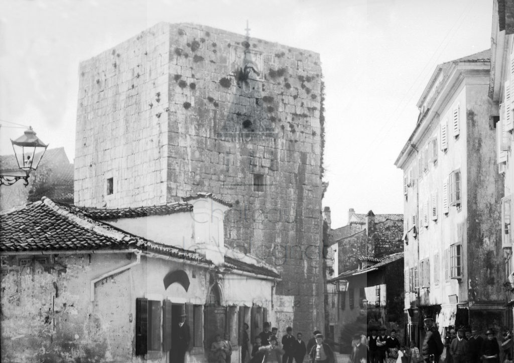 New - Château de Volognat - Photos - Hubert Vaffier - Parenso - Vieille tour vénitienne - 1892-04-21 - 2330