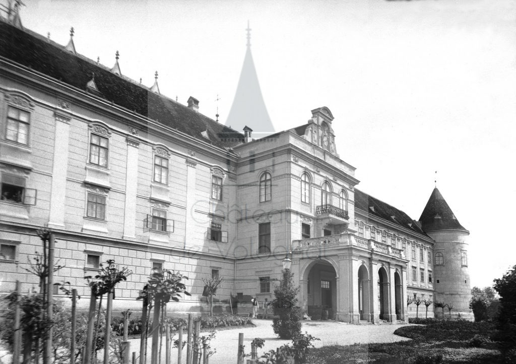 Château de Volognat - Photos - Hubert Vaffier - Agram (Zagreb) - Archevéché - 29/04/1892 - 2352