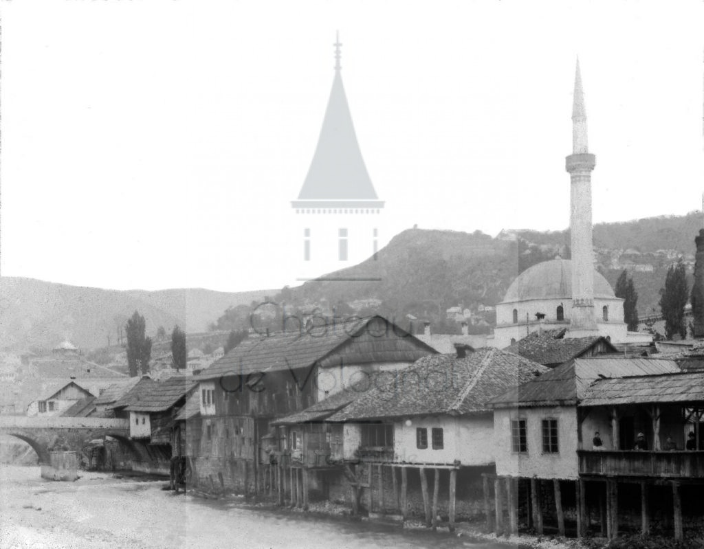New - Château de Volognat - Photos - Hubert Vaffier - Sarajevo - La rivière et fond de la vallée - 1892-05-14 - 2433