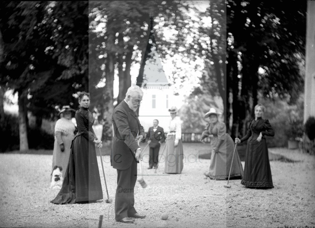 New - Château de Volognat - Photos - Hubert Vaffier - Volognat - Une partie de croquet - 18920801 - 2736