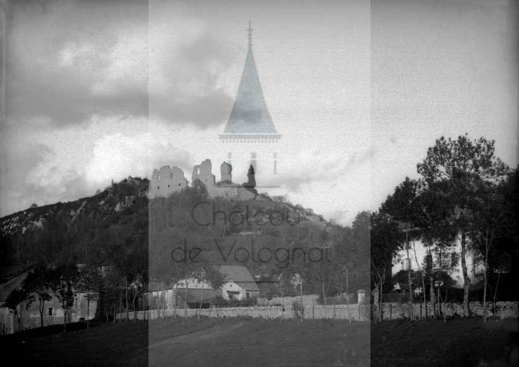New - Château de Volognat - Photos - Hubert Vaffier - La Tour de Meix - Le village et les ruines - 1893-10-14 - 2886