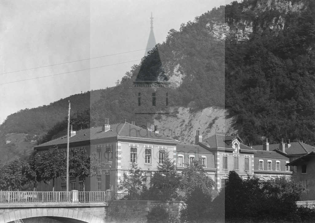New - Château de Volognat - Photos - Hubert Vaffier - Saint Rambert en Bugey - Groupe scolaire - 1895-09-01 - 3018