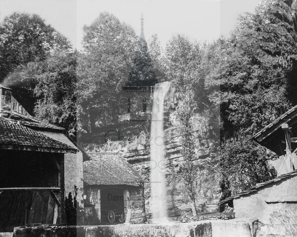 New - Château de Volognat - Photos - Hubert Vaffier - Charix - La cascade - 1882-10-08 - 316