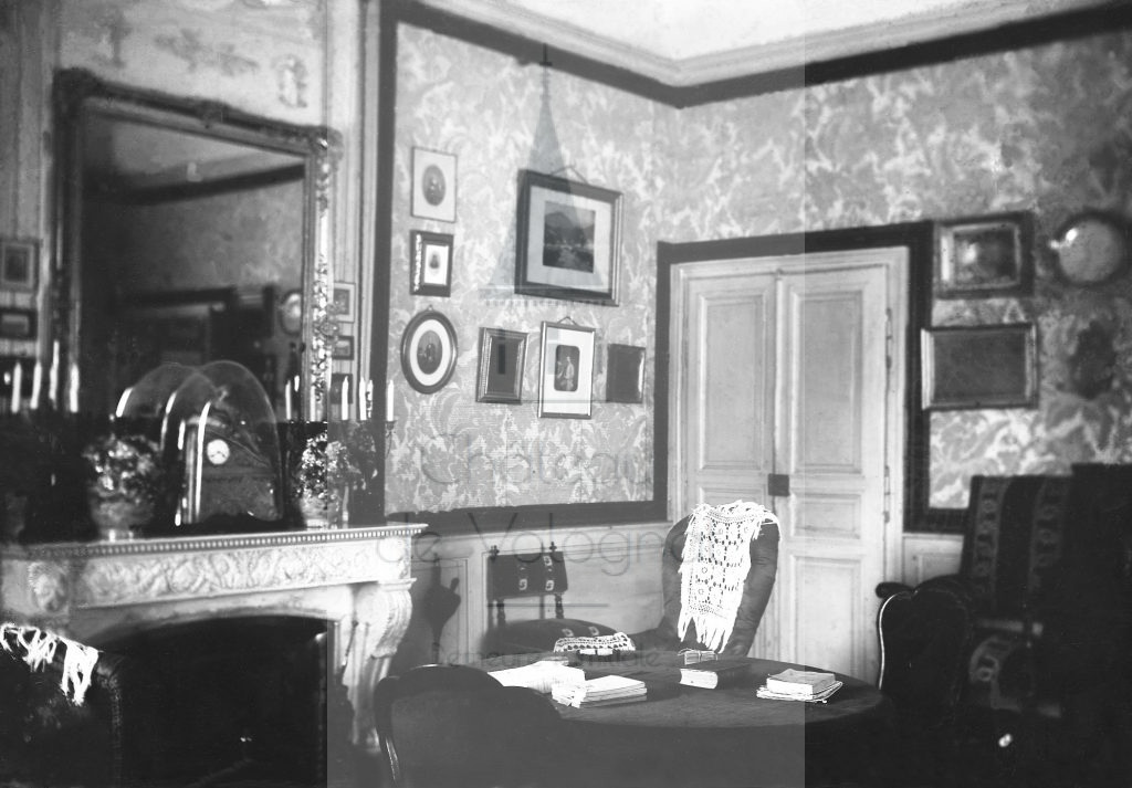 New - Château de Volognat - Photos - Hubert Vaffier - Volognat - Le grand salon - 1883-03-07 - 337