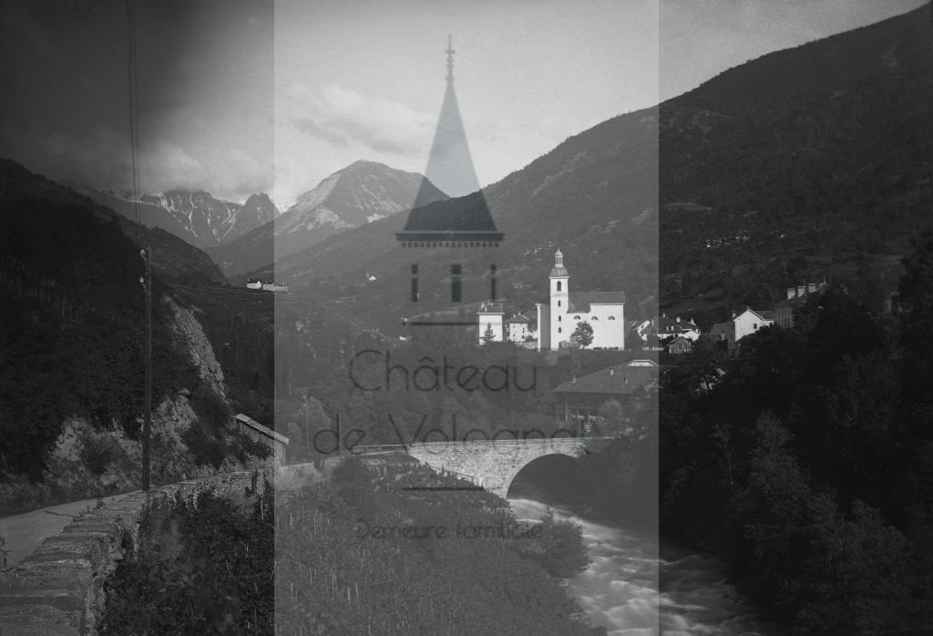 New - Château de Volognat - Photos - Hubert Vaffier - Brides Savoie - Vue prise de l'ancienne route - 1883-07-28 - 367