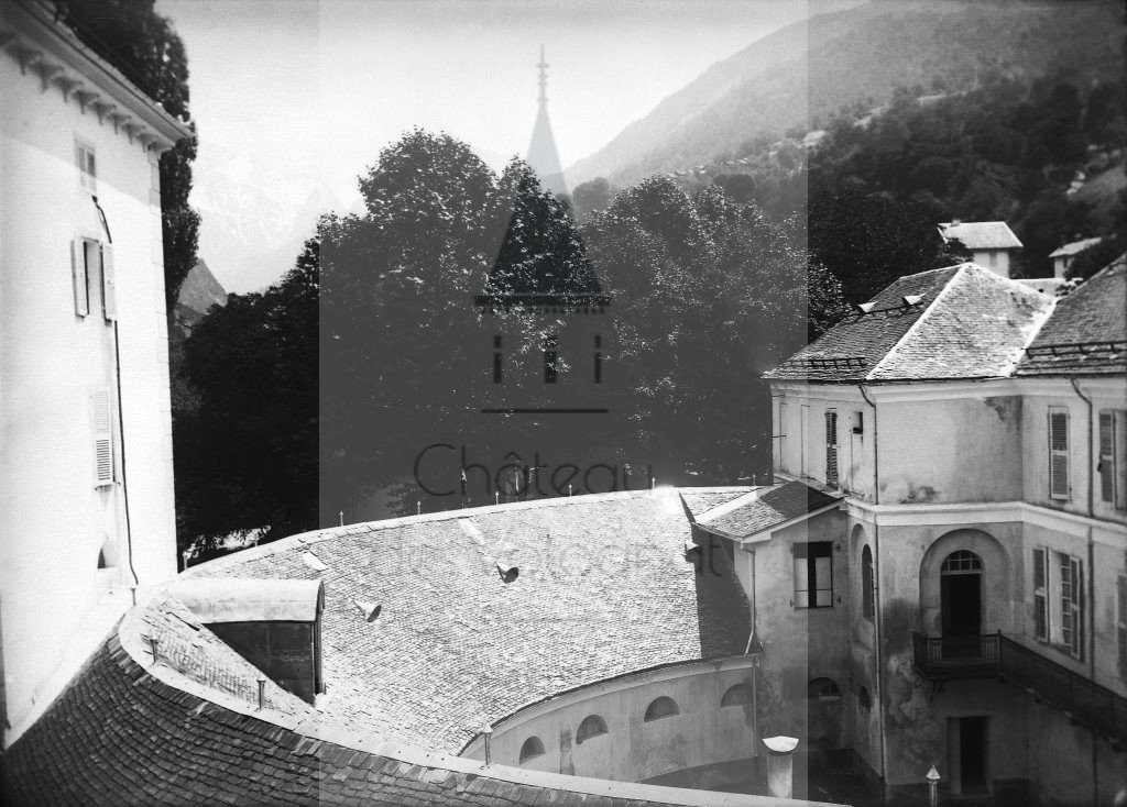 New - Château de Volognat - Photos - Hubert Vaffier - Brides Savoie - Vue prise de la fenetre - 1883-07-29 - 369