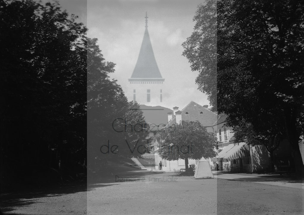 New - Château de Volognat - Photos - Hubert Vaffier - Brides Savoie - Vue prise du chalet Blanc - 1883-07-29 - 371