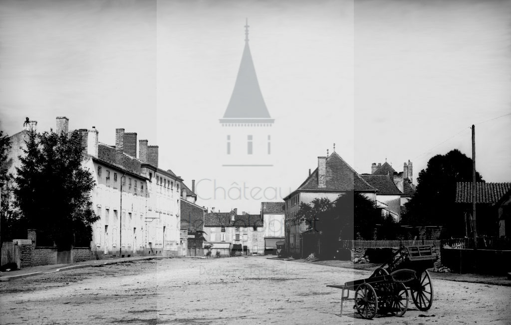 New - Château de Volognat - Photos - Hubert Vaffier - Cuisery - En arrivant de la gare - 1884-08-16 - 577