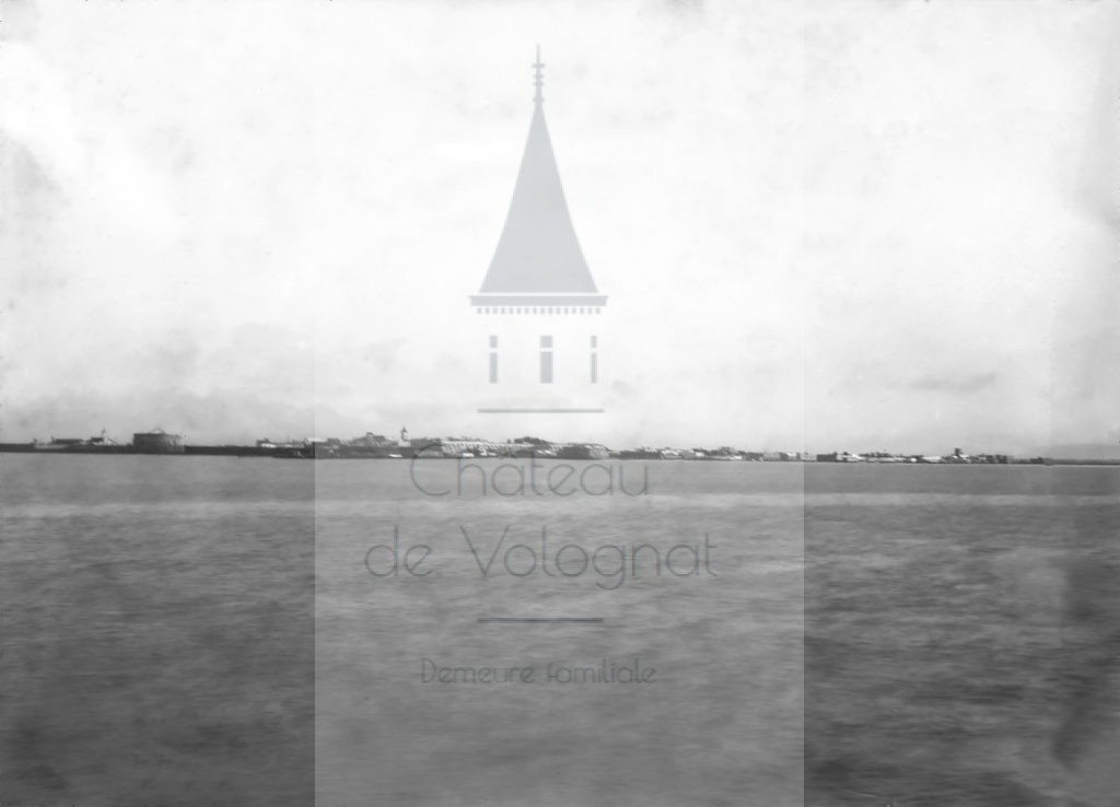 New - Château de Volognat - Photos - Hubert Vaffier - La Goulette - Vu du bateau - 1885-04-22 - 623