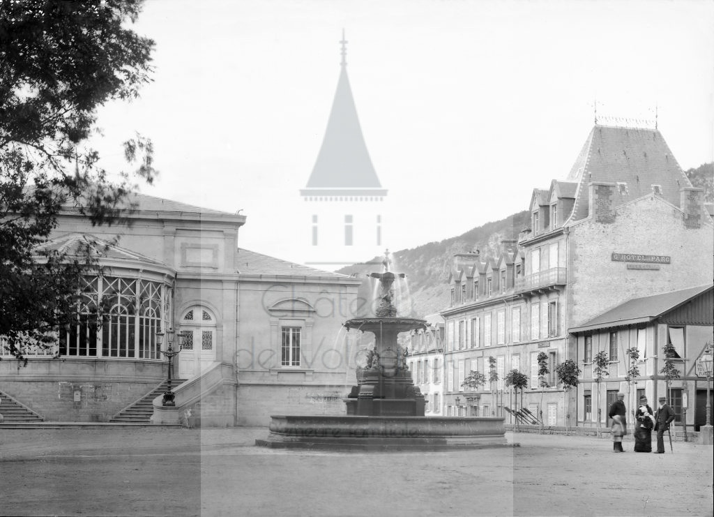 New - Château de Volognat - Photos - Hubert Vaffier - Mont Dore - Le casino - 1885-09-01 - 784