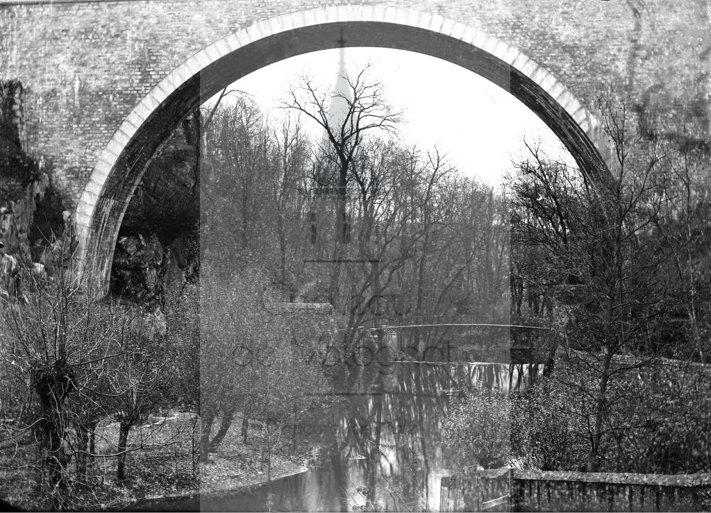 New - Château de Volognat - Photos - Hubert Vaffier - Francheville - Le grand pont face - 1885-10-28 - 803
