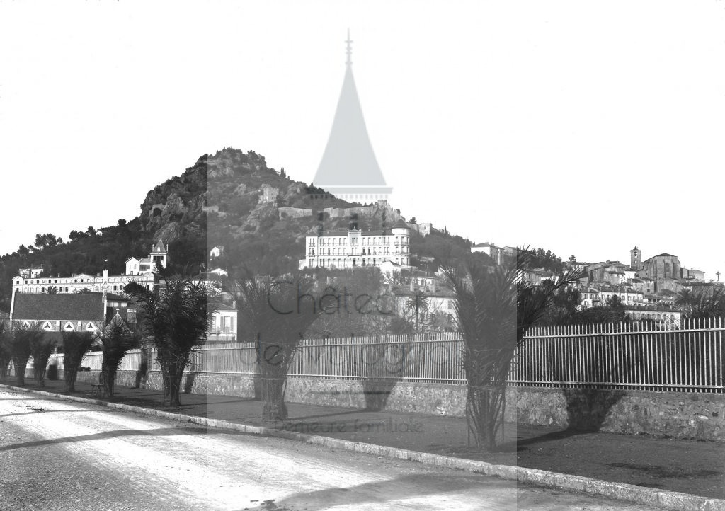 New - Château de Volognat - Photos - Hubert Vaffier - Hyères - Vue générale - 1886-01-11 - 826